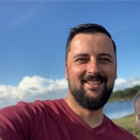 Sandor Bundsag, Co-founder of URemovals