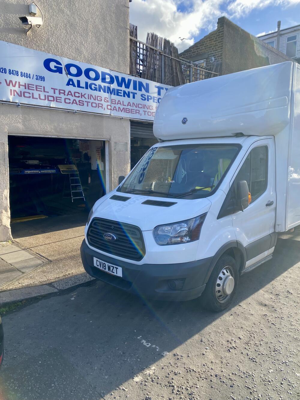 EconomicalMoves, Enfield man and van reference image 3