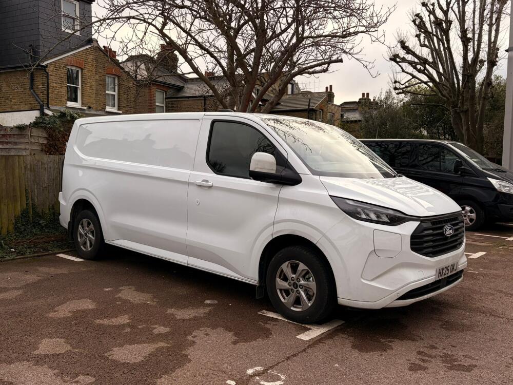 Movers247 Limited, Kingston upon Thames man and van reference image 4