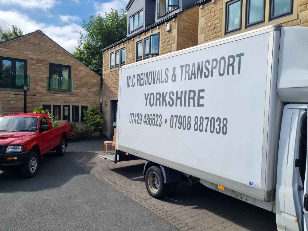 M.C REMOVALS AND TRANSPORT YORKSHIRE reference image 2