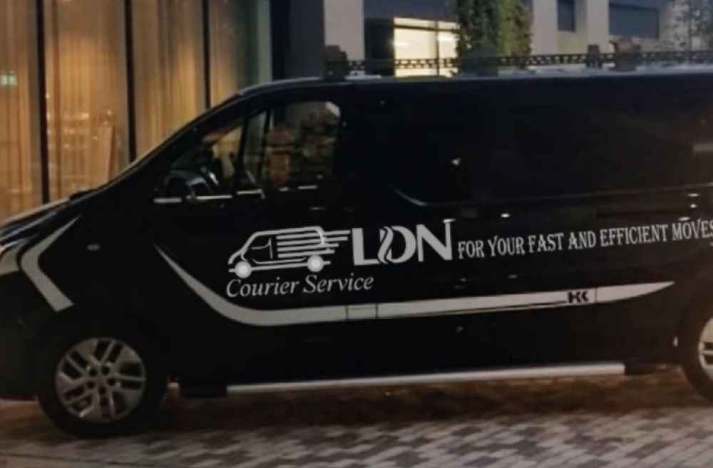 London courier service reference image 2