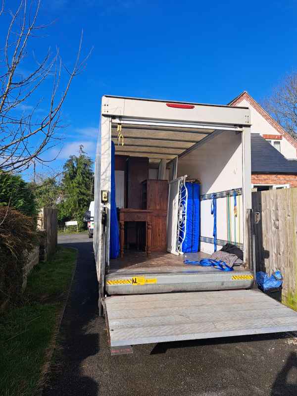 Skalle Move Removals, Walsall man and van reference image 4