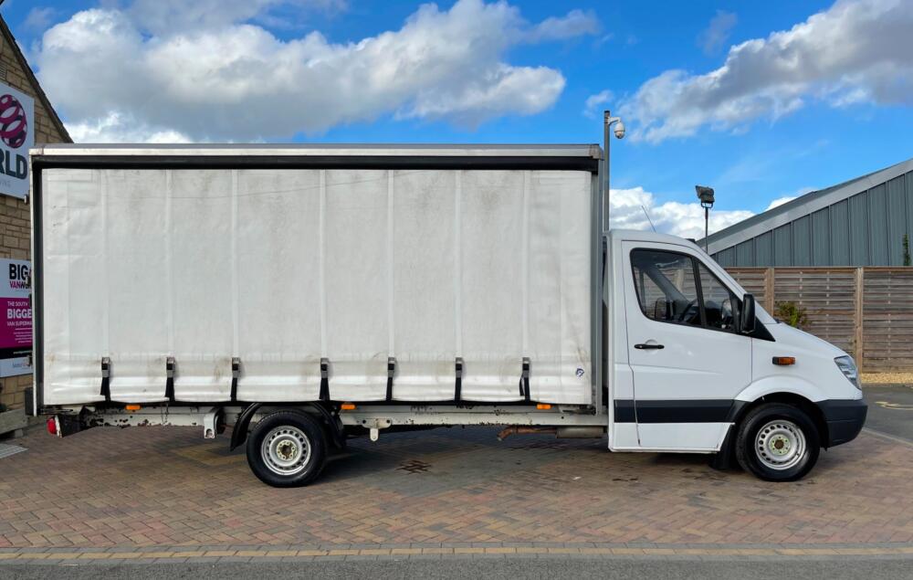Man and van Bracknell, D and S Transport Ltd
