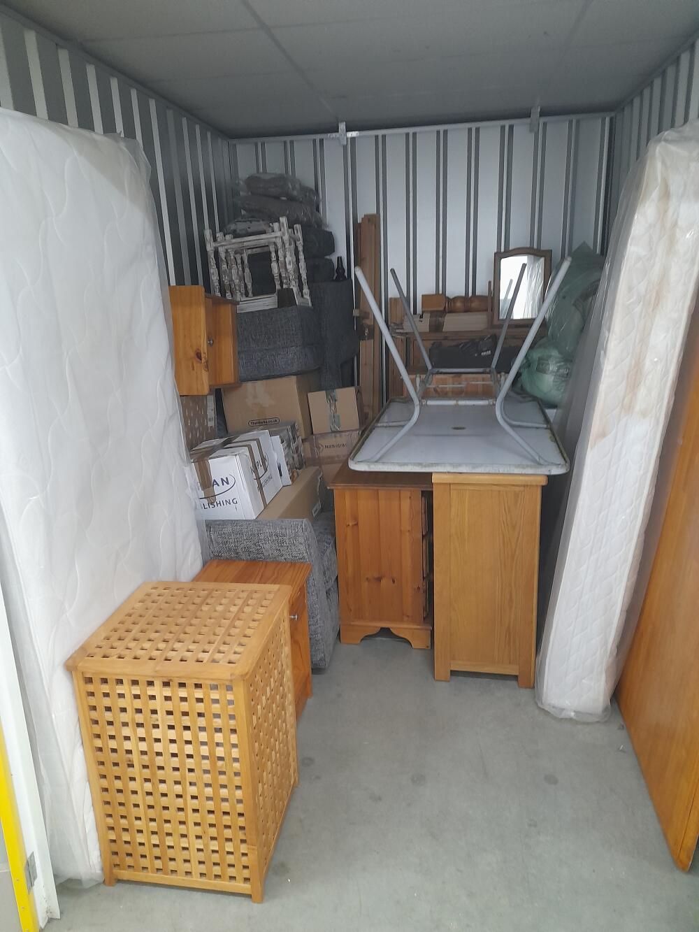 Quickpoint removals, Peterborough man and van reference image 4