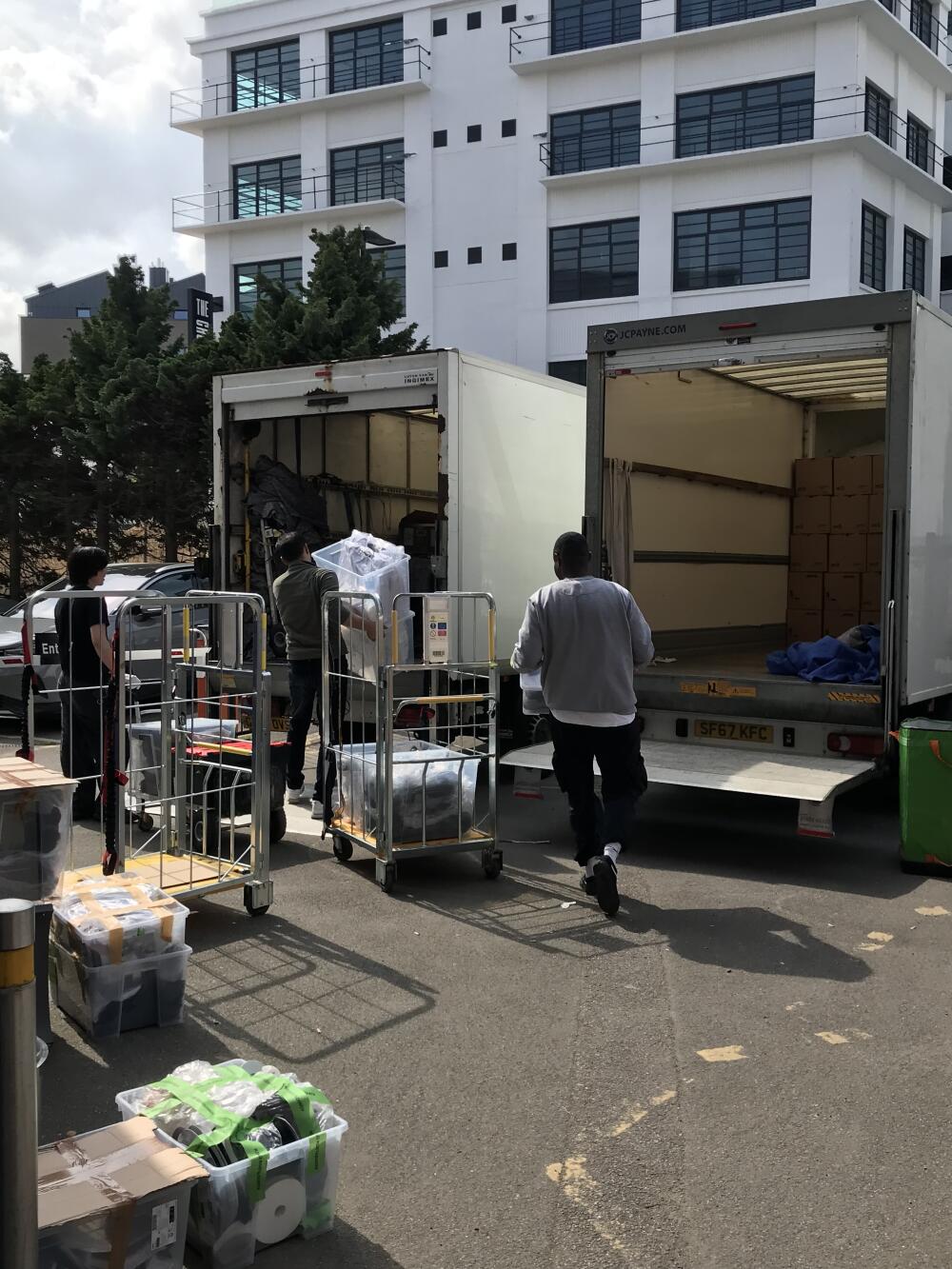 TMT Relocation Services, London man and van reference image 1