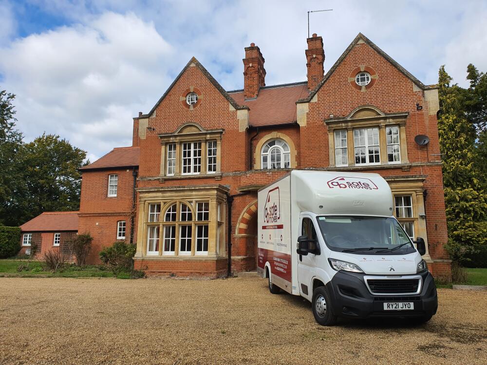 AB SAFE MOVES LTD, Thetford man and van reference image 2