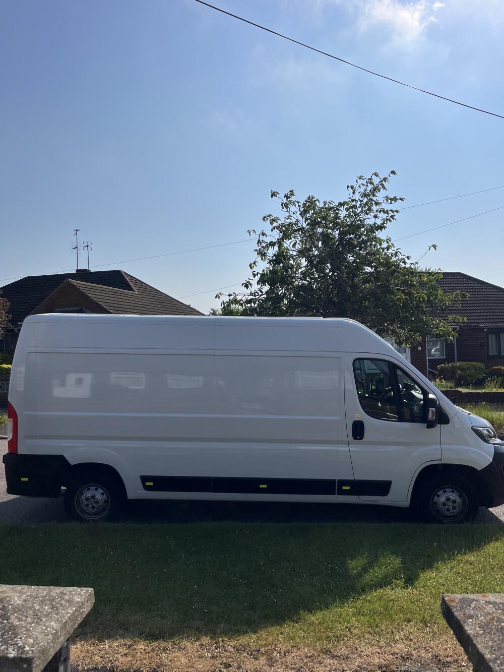Man and van Spennymoor, JozsefMan&Van