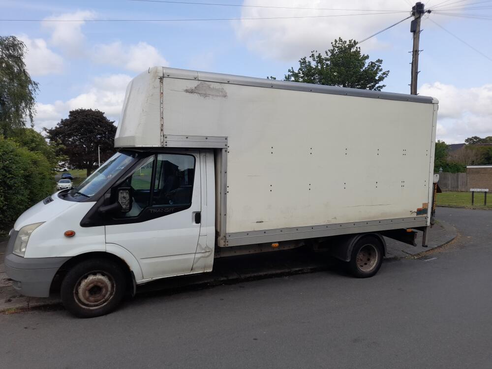Pace removals, Luton man and van reference image 2