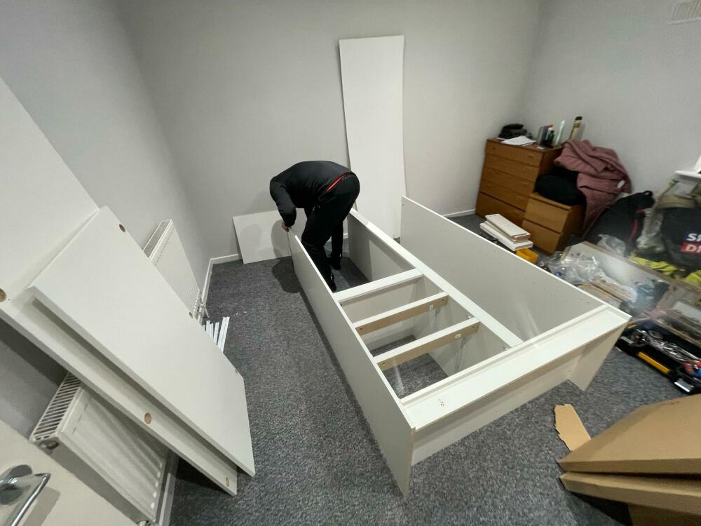 C&D Removals, Huyton man and van reference image 3
