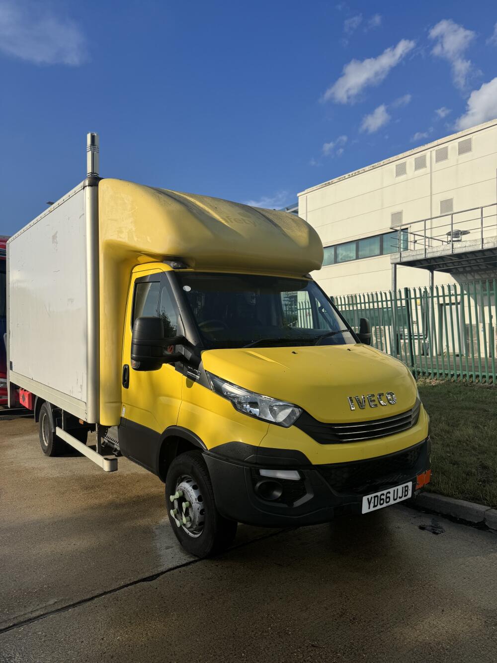 Yenko Logistics LTD, Basildon man and van reference image 3