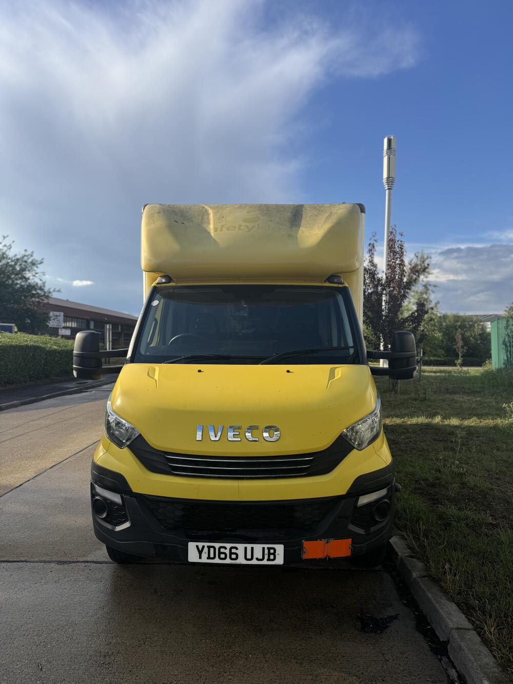 Man and van Basildon, Yenko Logistics LTD