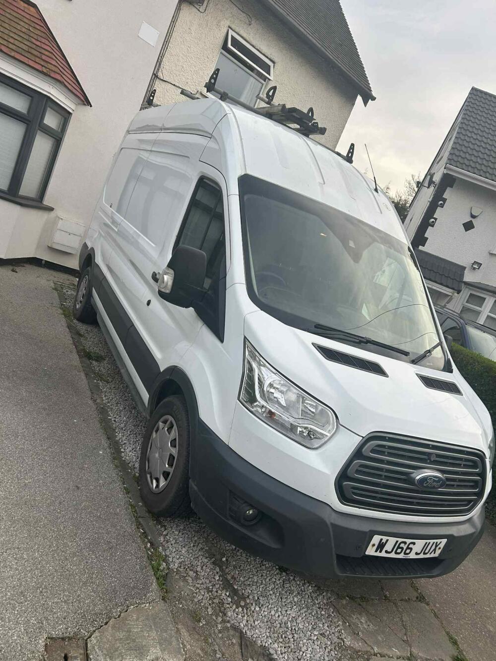 Man and van Hull, Helyards