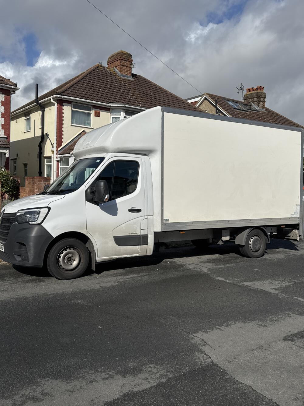 Man and van Hounslow, Consora Ltd
