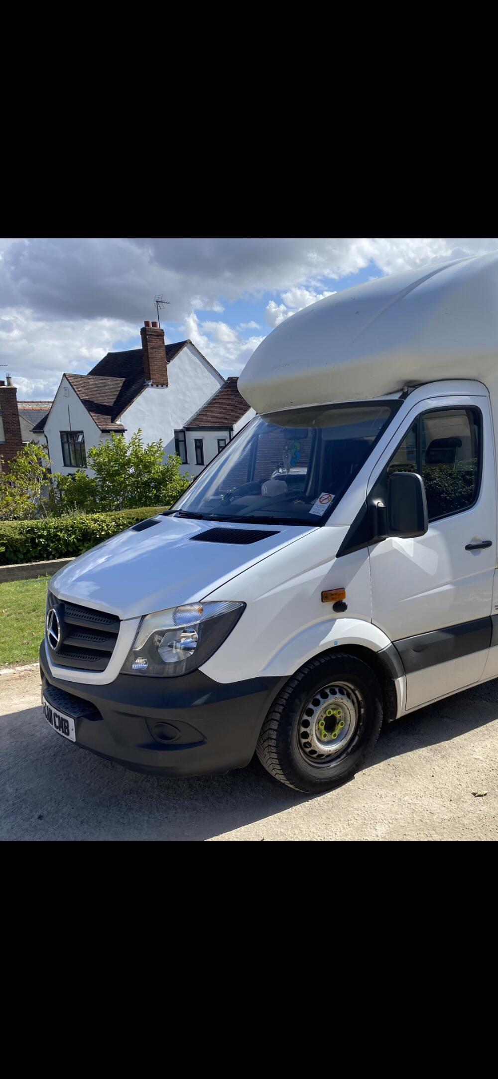 Cmb removals, Sheffield man and van reference image 1