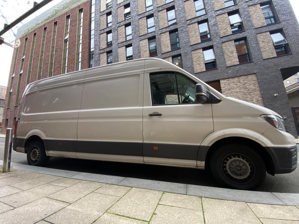 Cmb removals, Sheffield man and van reference image 3