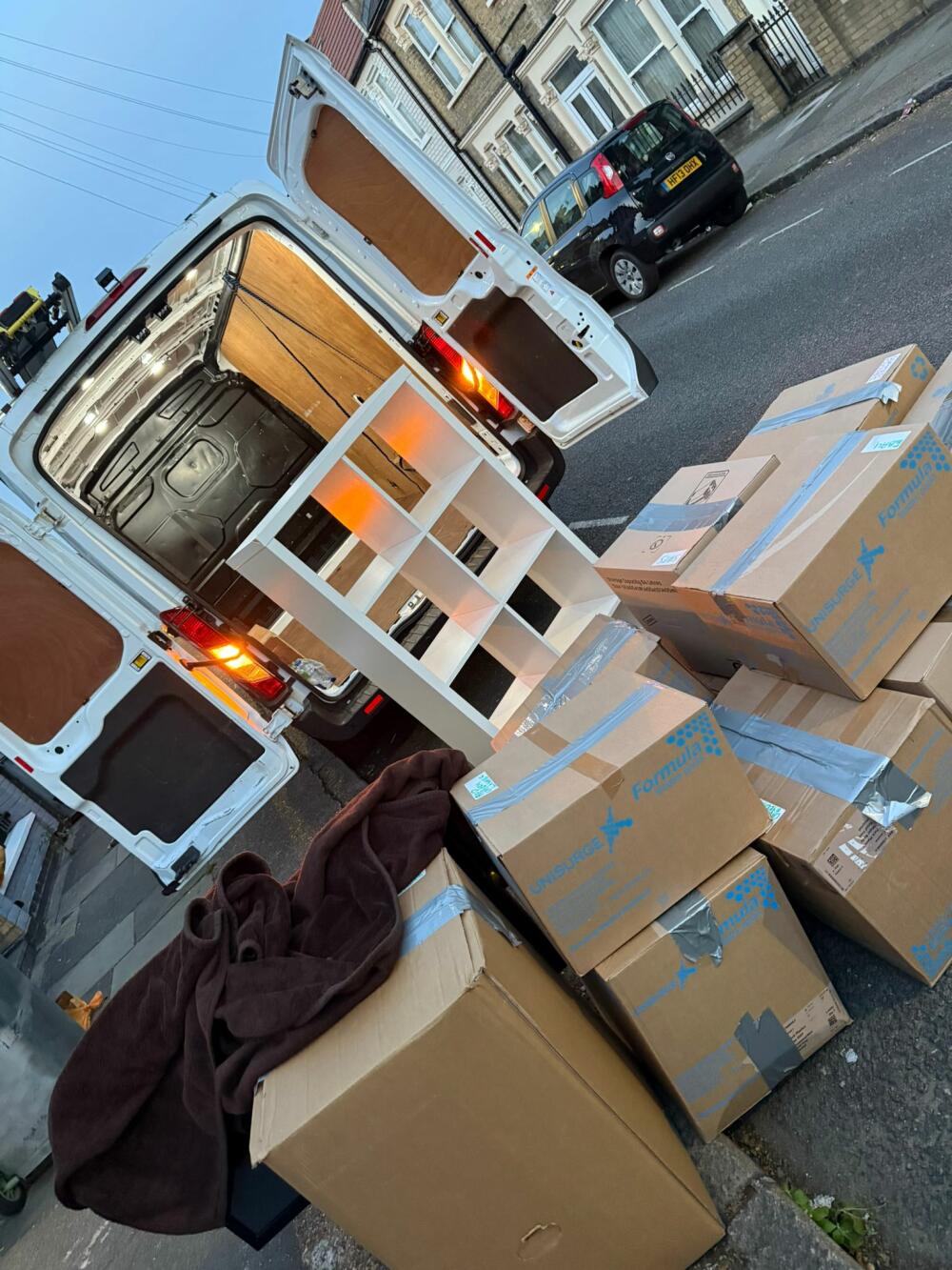 SUKUS MOVE LTD, Mitcham man and van reference image 3