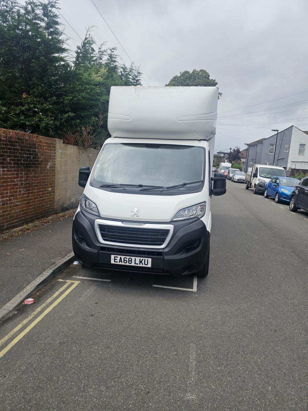 Bombaz International Ltd, Southampton man and van reference image 1