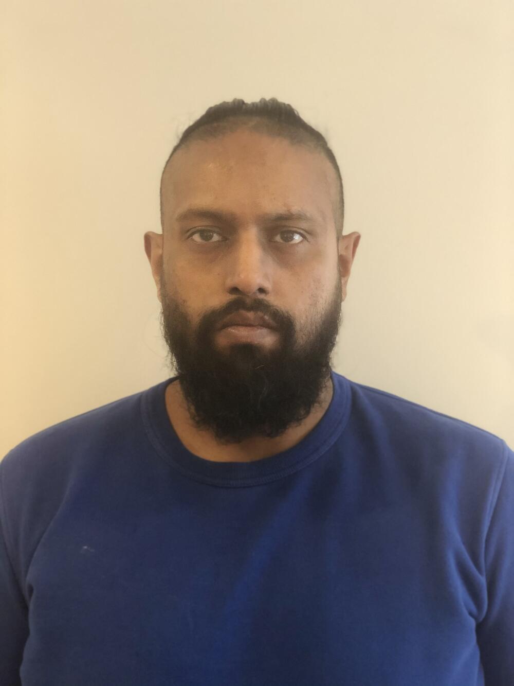 Ad-Hoc Logisticus, London man and van reference image 1