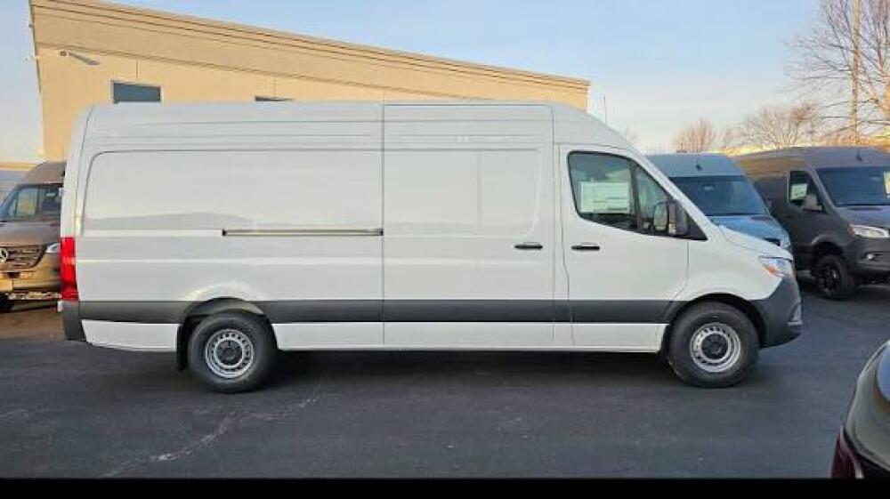 Man and van London, Cleanup crew