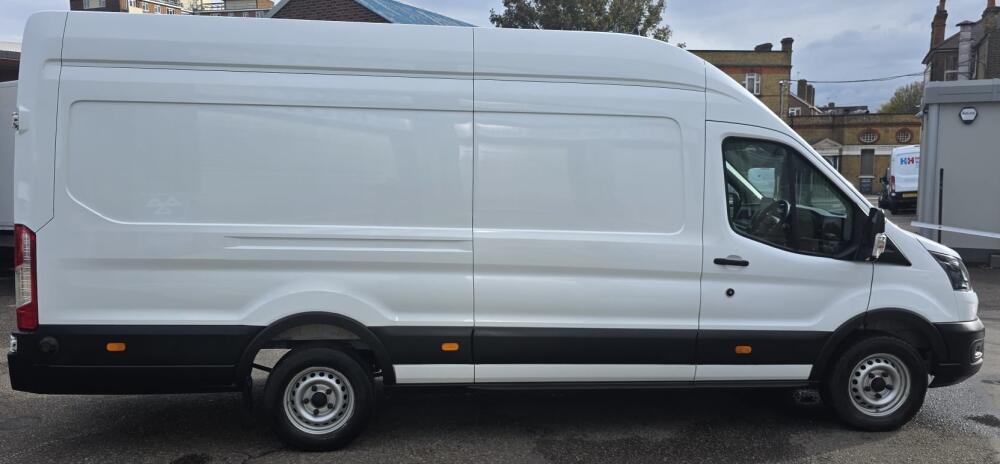 Blue Dolphin Express Limited, Crawley man and van reference image 2