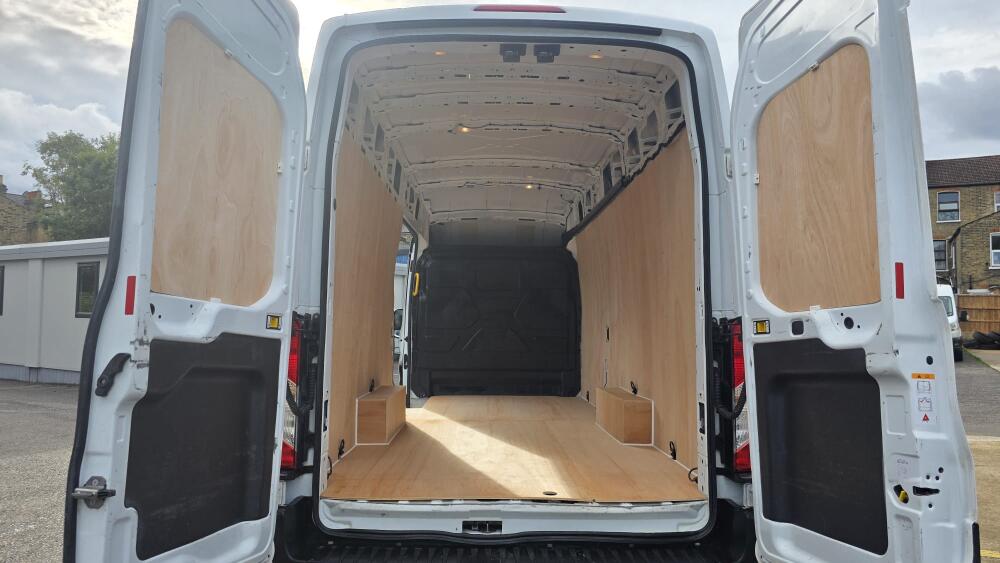 Man and van Crawley, Blue Dolphin Express Limited