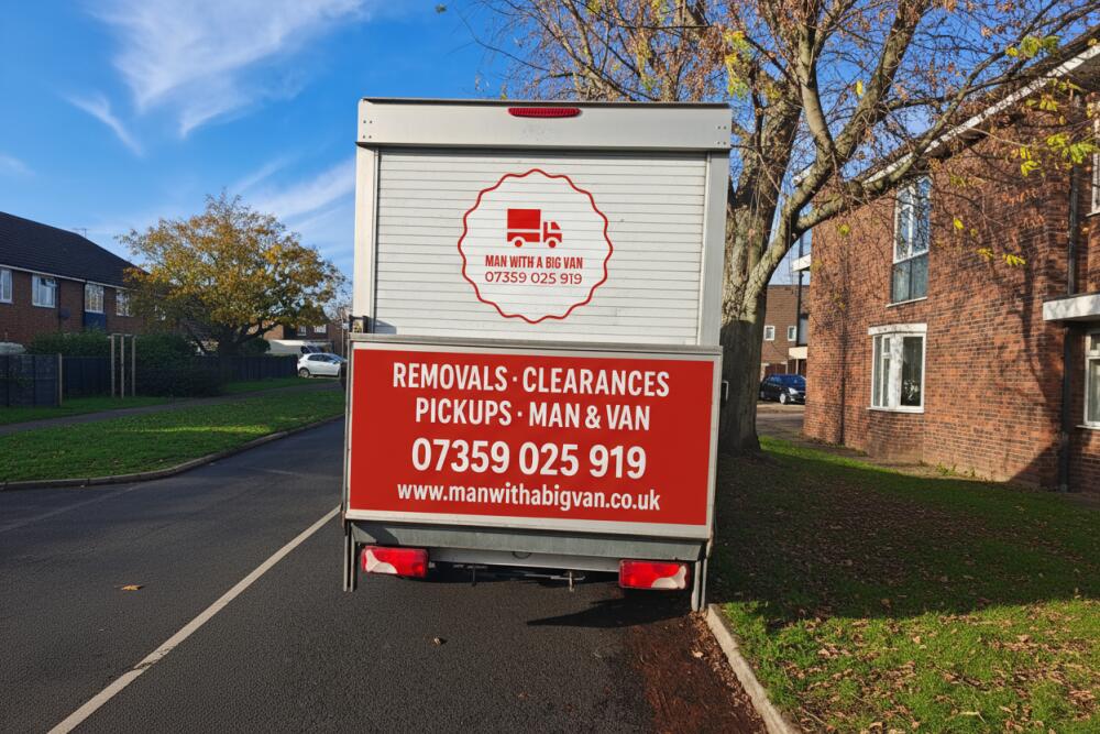 Man with a big van, Waltham Abbey man and van reference image 3