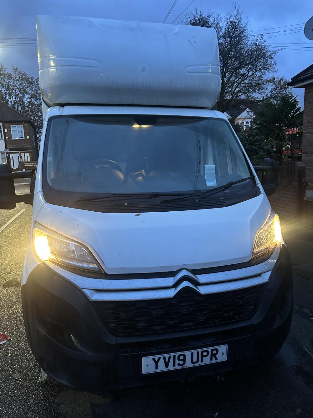 Am global logistics, London man and van reference image 4